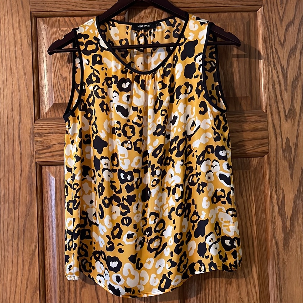 NINE WEST LIKE NEW SLEEVELESS BLOUSE SM - Picture 2 of 9